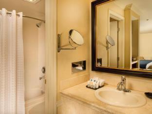 Western Hotel Puyallup